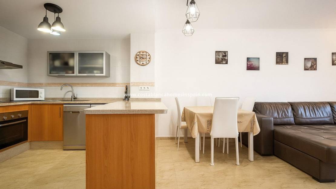 Resale - Apartment - Campoamor