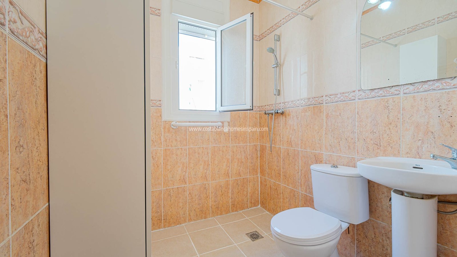 Resale - Apartment - Ciudad Quesada