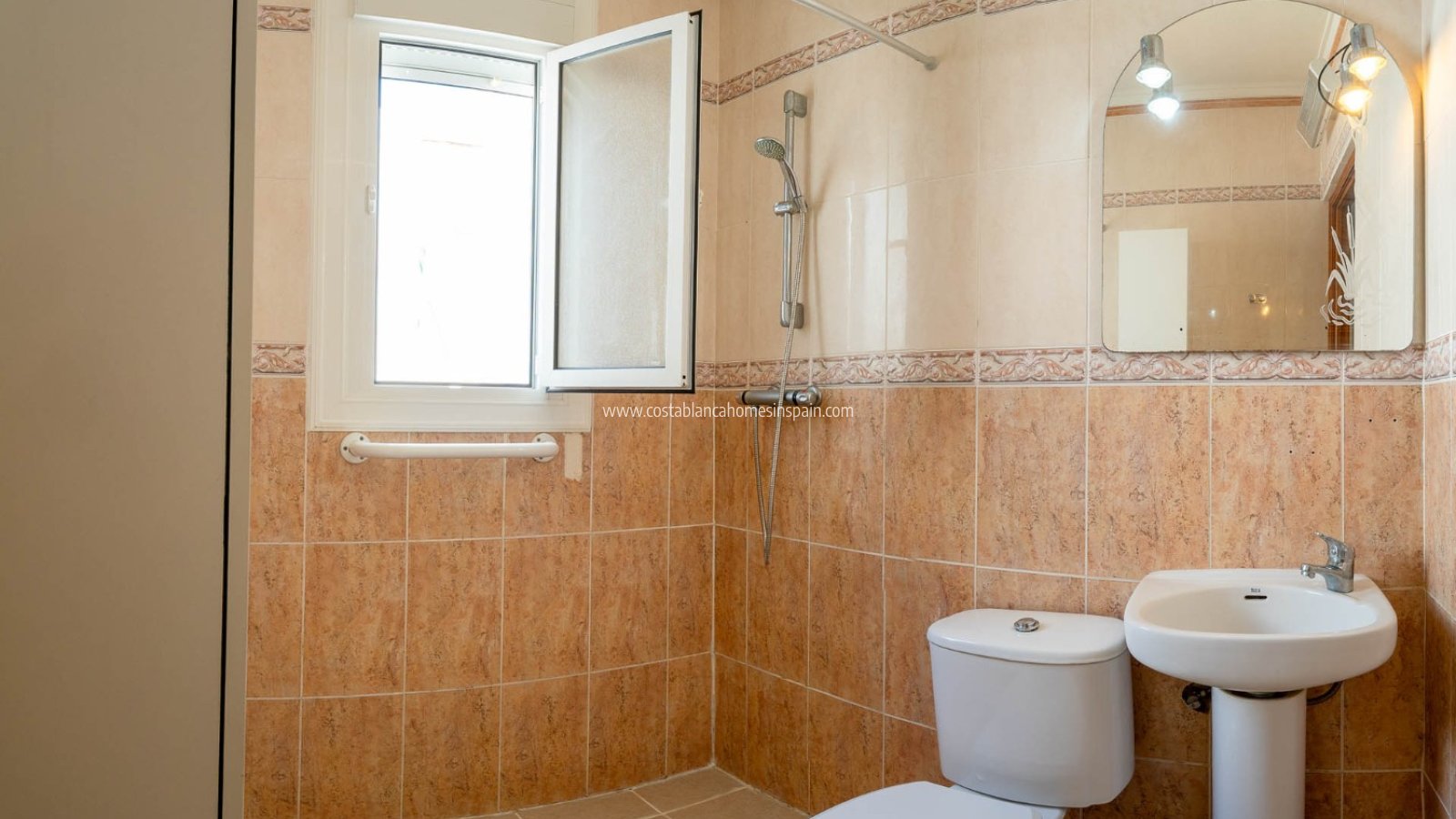 Resale - Apartment - Ciudad Quesada