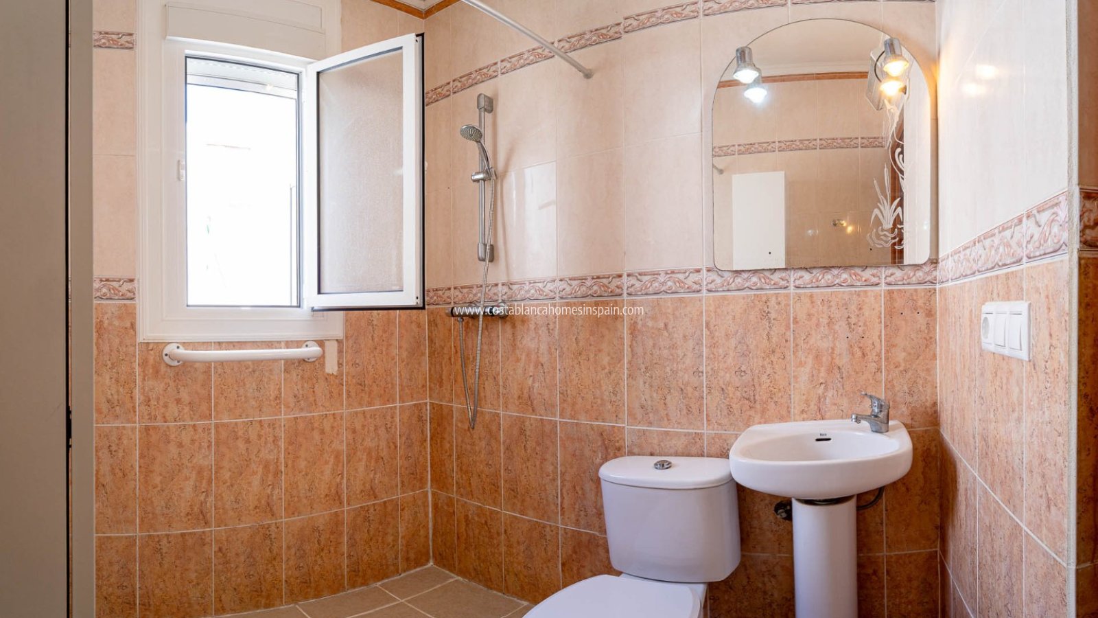 Resale - Apartment - Ciudad Quesada