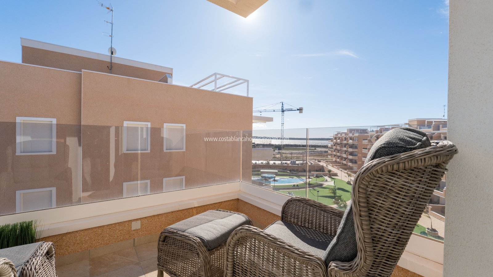 Resale - Apartment - Guardamar del Segura - El Raso