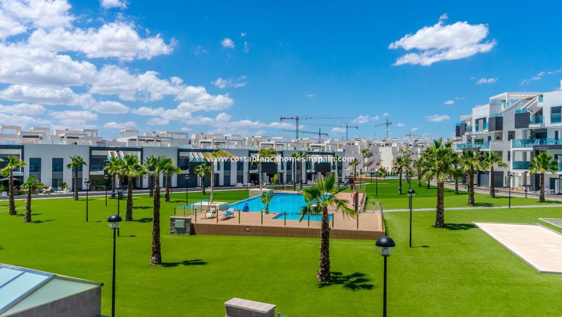 Resale - Apartment - Guardamar del Segura - El Raso