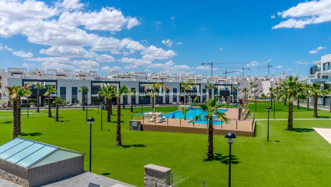 Resale - Apartment - Guardamar del Segura - El Raso