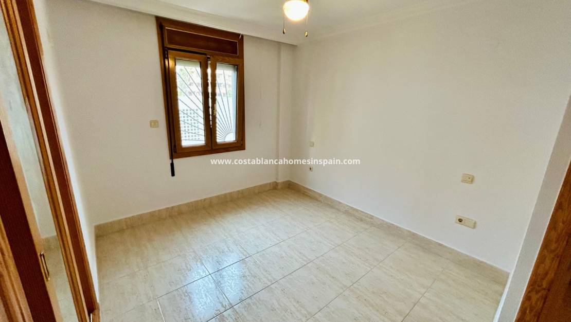 Resale - Apartment - Guardamar del Segura - Guardamar