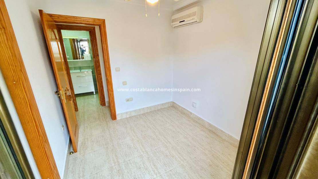 Resale - Apartment - Guardamar del Segura - Guardamar
