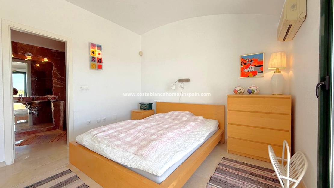 Resale - Apartment - Las Ramblas Golf