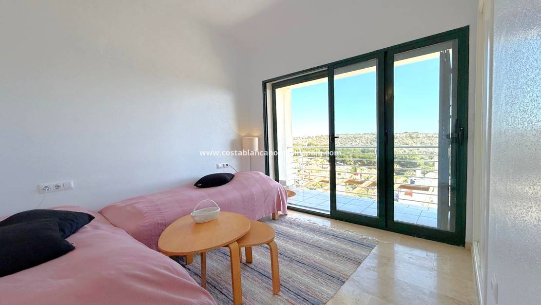 Resale - Apartment - Las Ramblas Golf