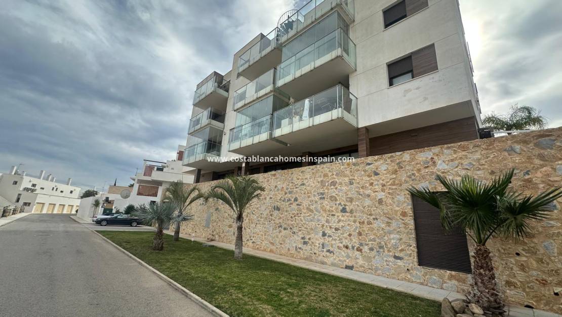 Resale - Apartment - Las Ramblas Golf