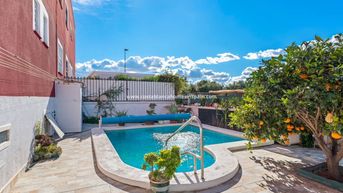 Resale - Apartment - Los Altos - Costa Blanca South