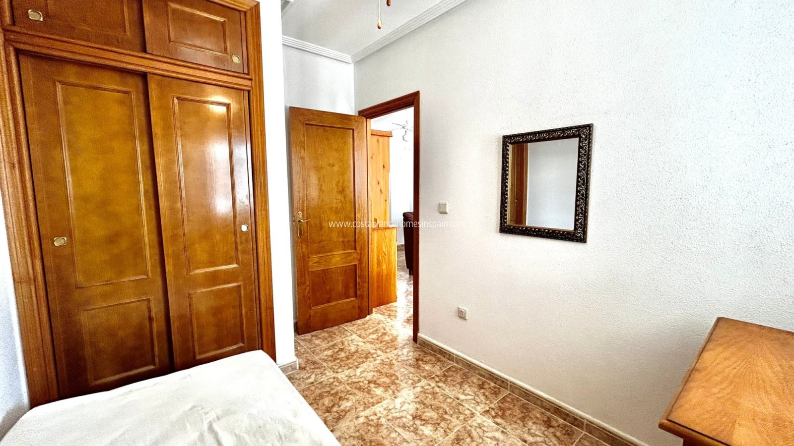 Resale - Apartment - Los Altos