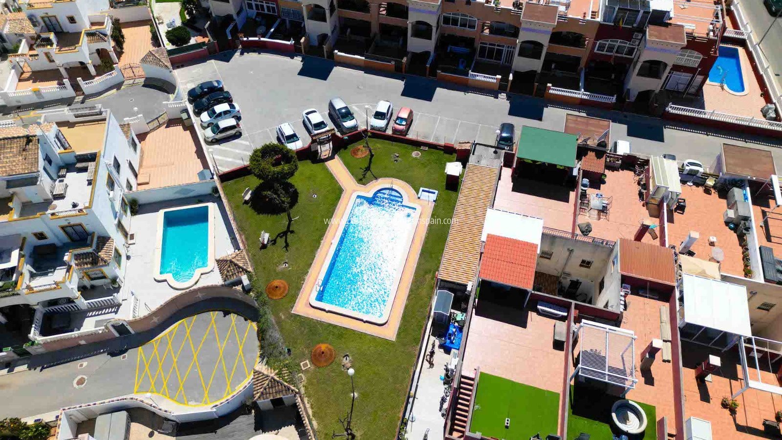Resale - Apartment - Los Altos