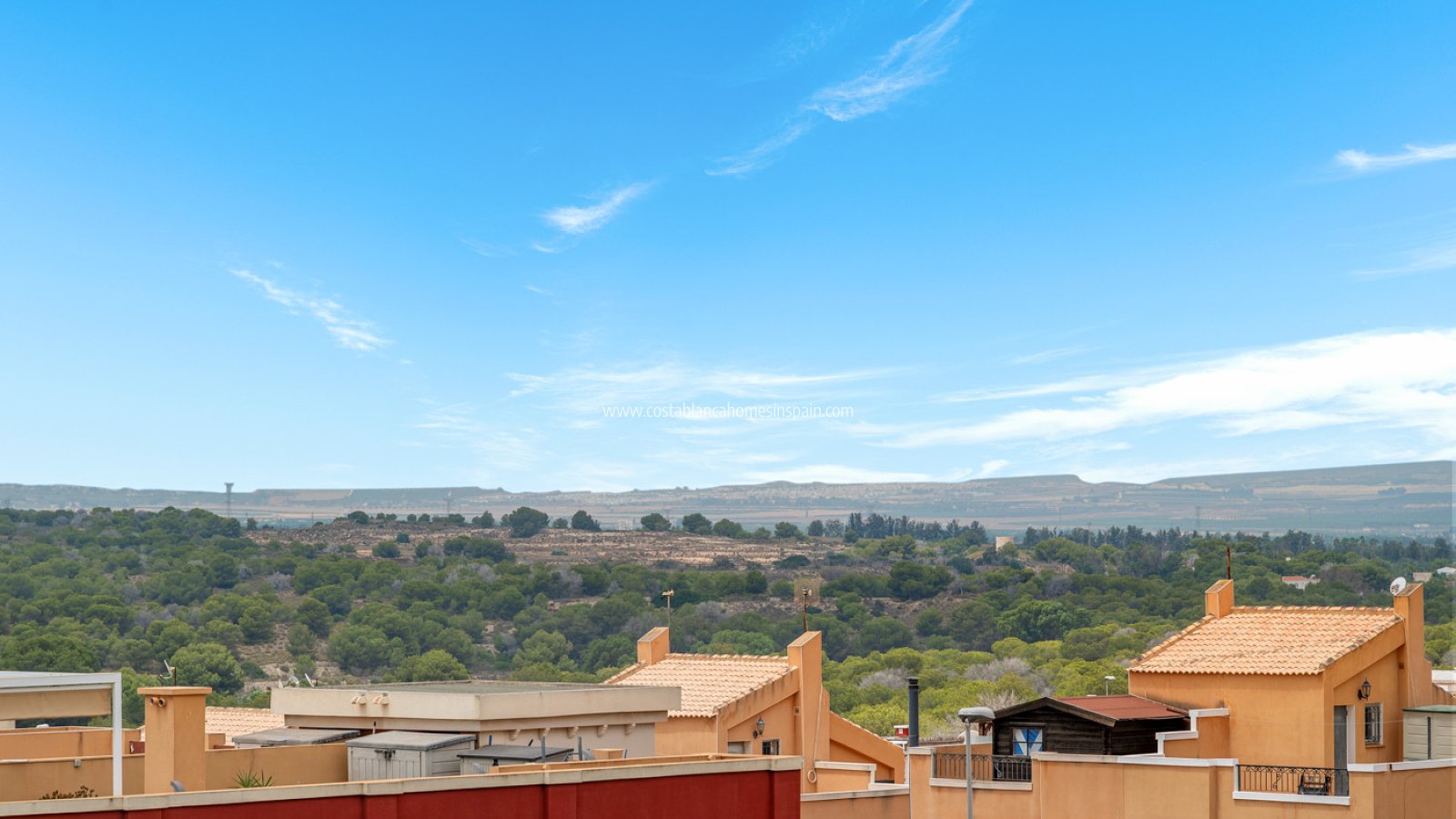 Resale - Apartment - Los Altos