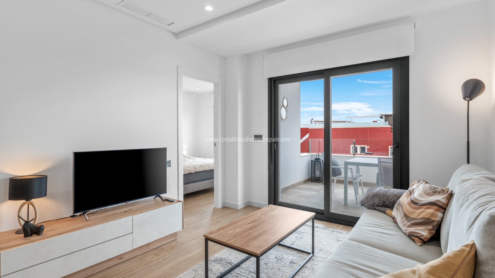 Resale - Apartment - Los Altos