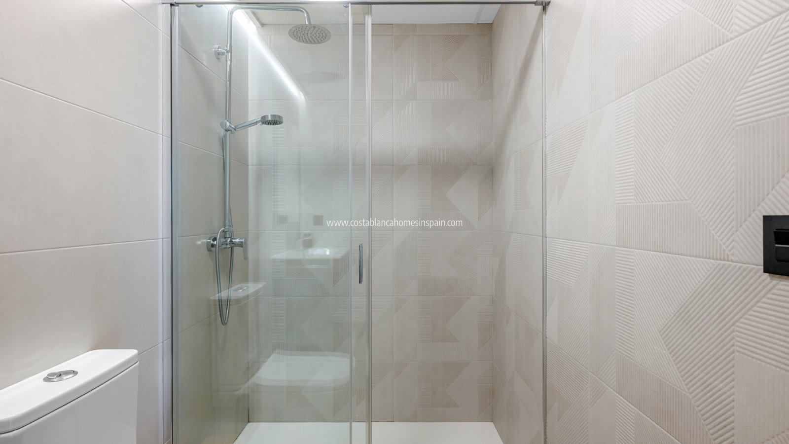 Resale - Apartment - Los Altos