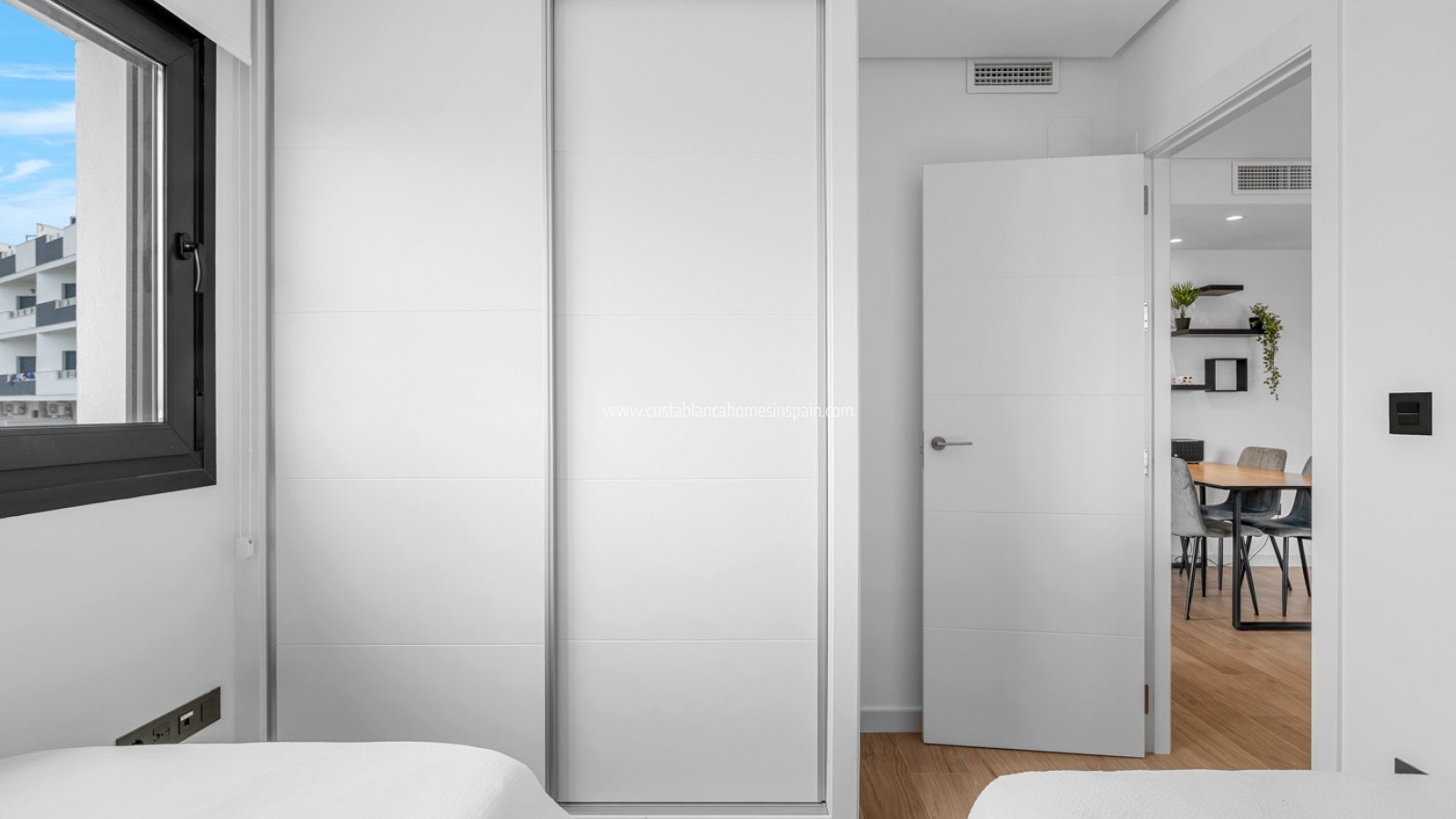 Resale - Apartment - Los Altos