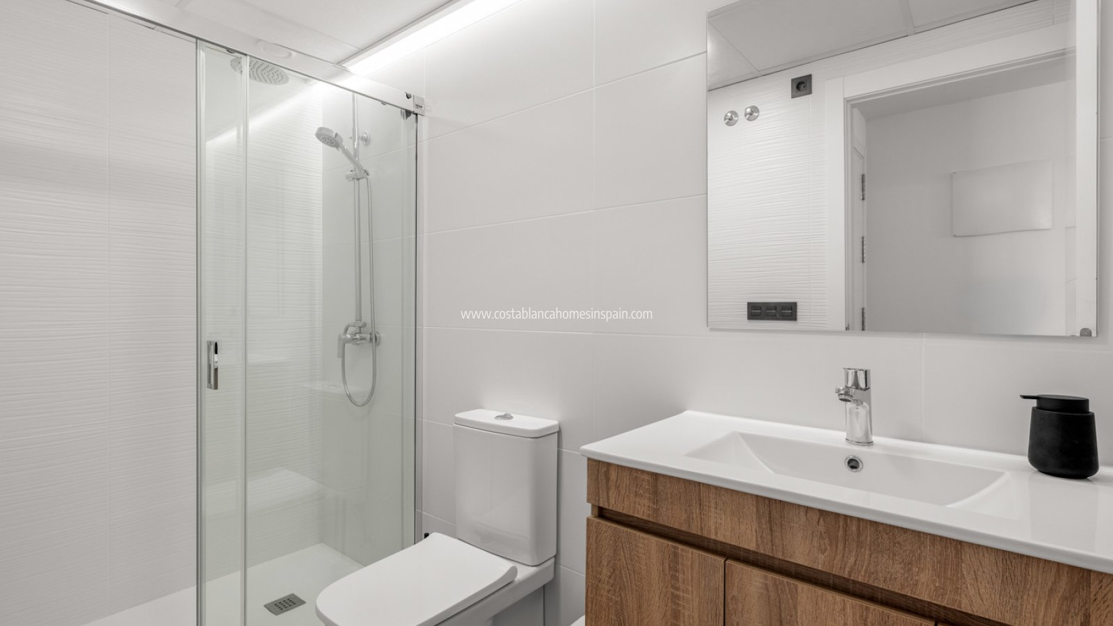 Resale - Apartment - Los Altos