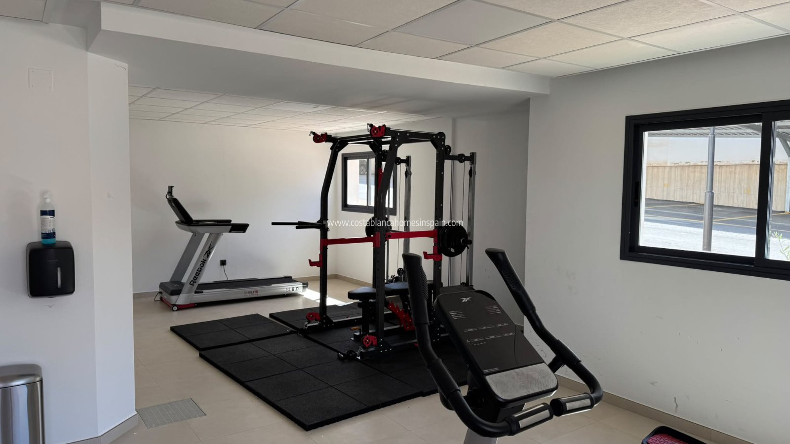 Resale - Apartment - Los Altos