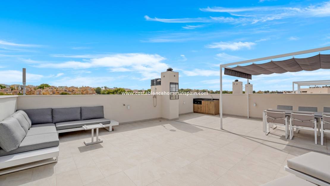 Resale - Apartment - Los Altos