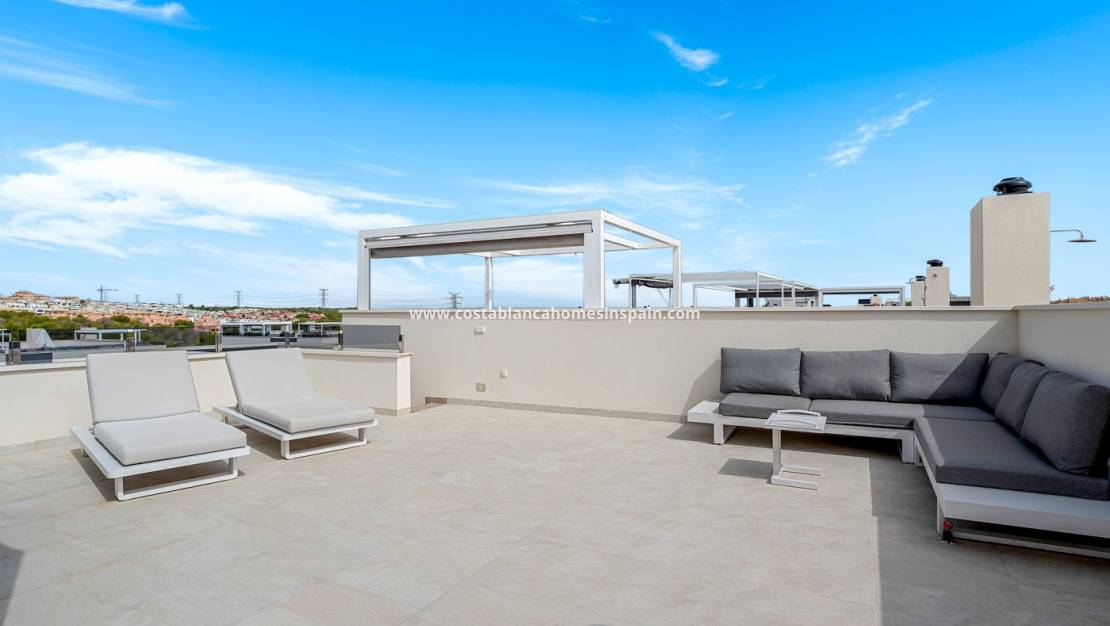 Resale - Apartment - Los Altos