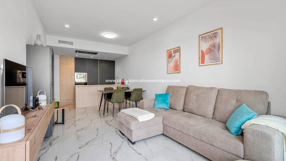 Resale - Apartment - Los Altos
