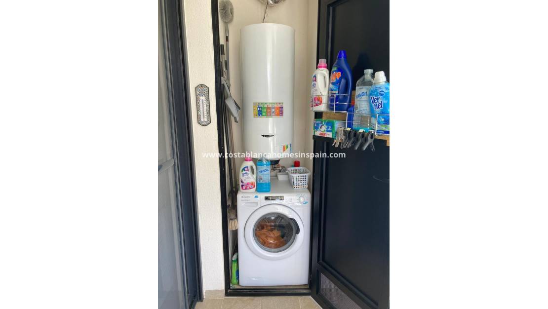 Resale - Apartment - Los Altos