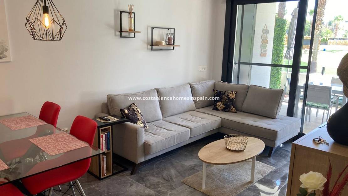 Resale - Apartment - Los Altos