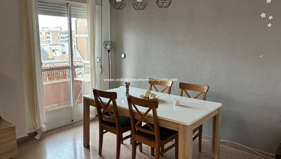 Resale - Apartment - Los Montesinos