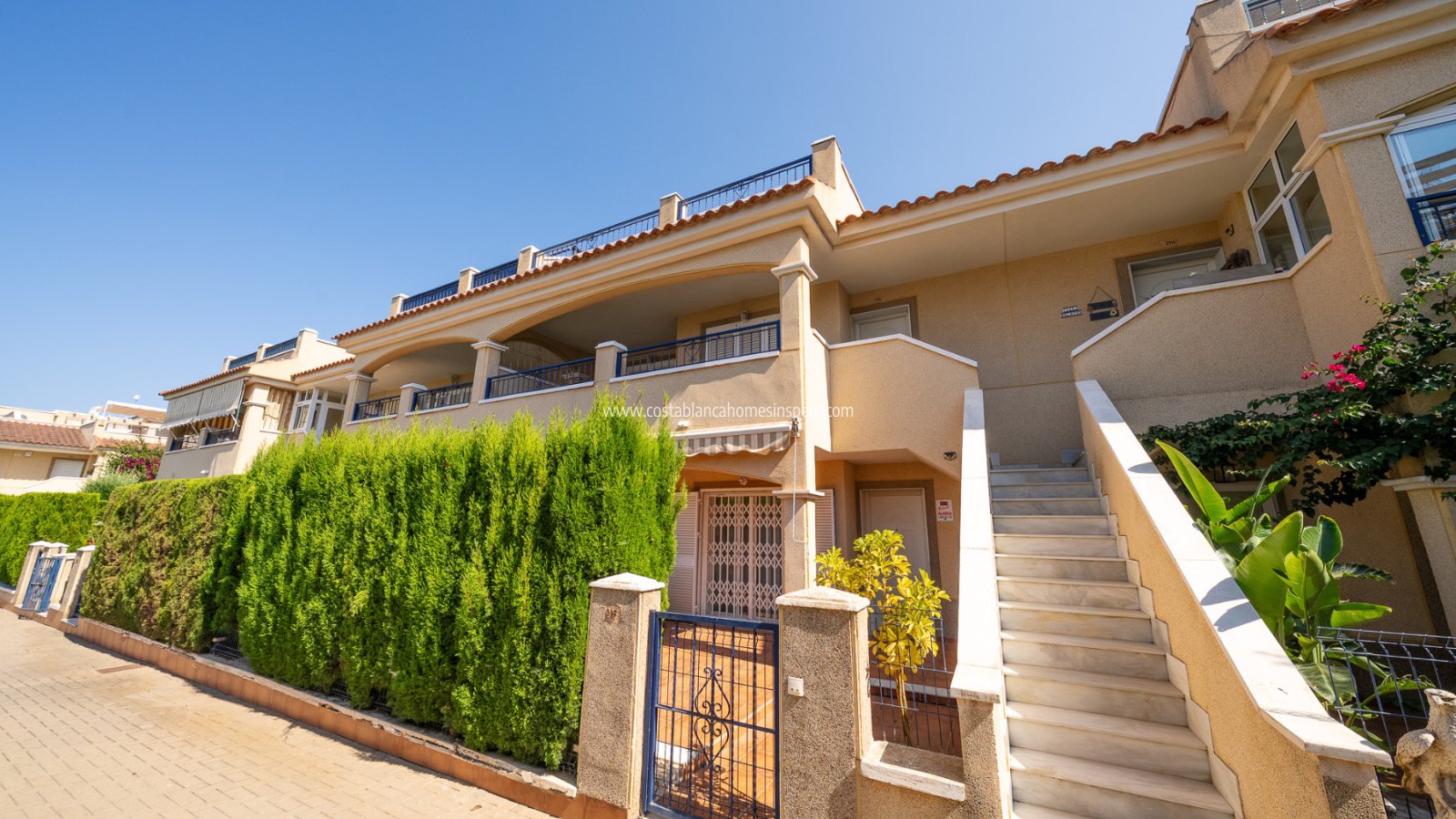 Resale - Apartment - Mil Palmeras - Riomar