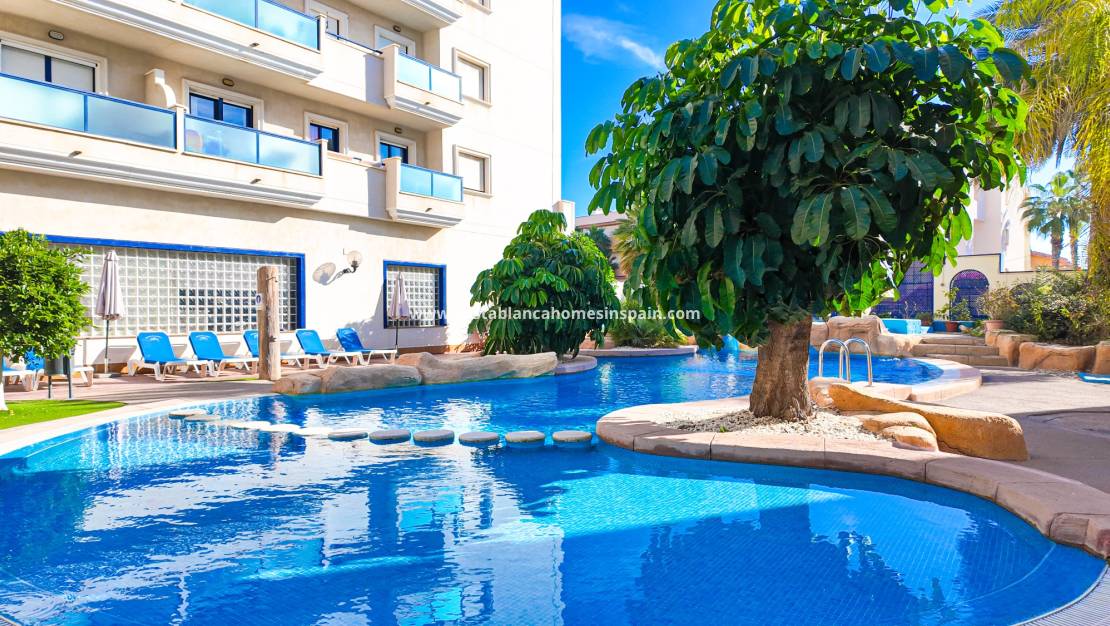 Resale - Apartment - Orihuela Costa - Cabo Roig