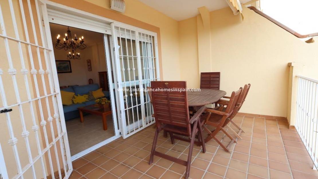 Resale - Apartment - Orihuela Costa - Campoamor