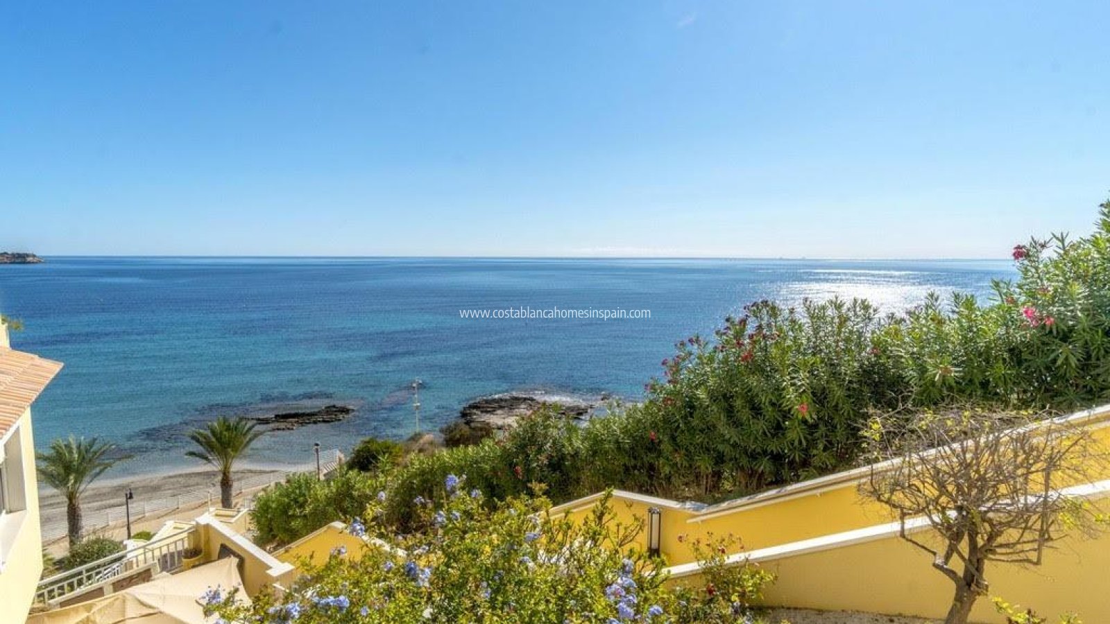 Resale - Apartment - Orihuela Costa - Campoamor