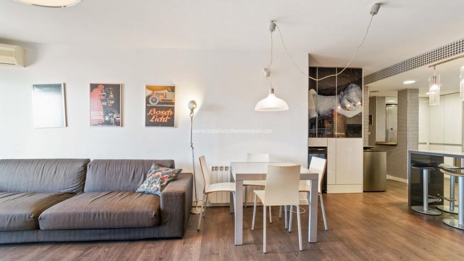 Resale - Apartment - Orihuela Costa - Campoamor