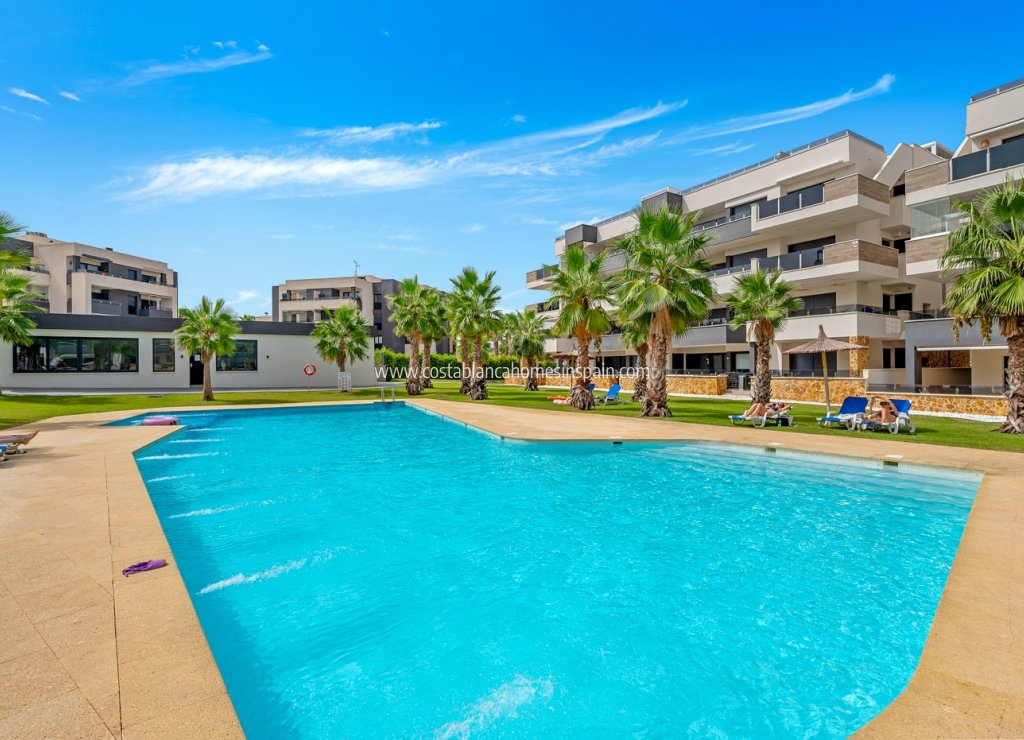 Resale - Apartment - Orihuela Costa - Los Altos