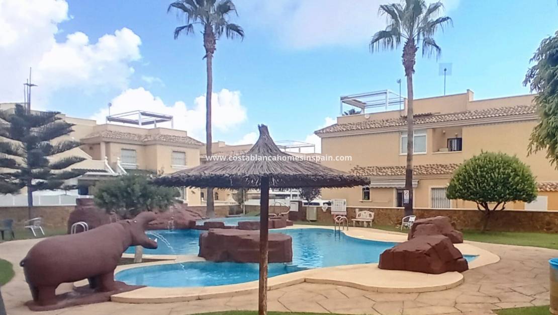 Resale - Apartment - Orihuela Costa - Los Dolses