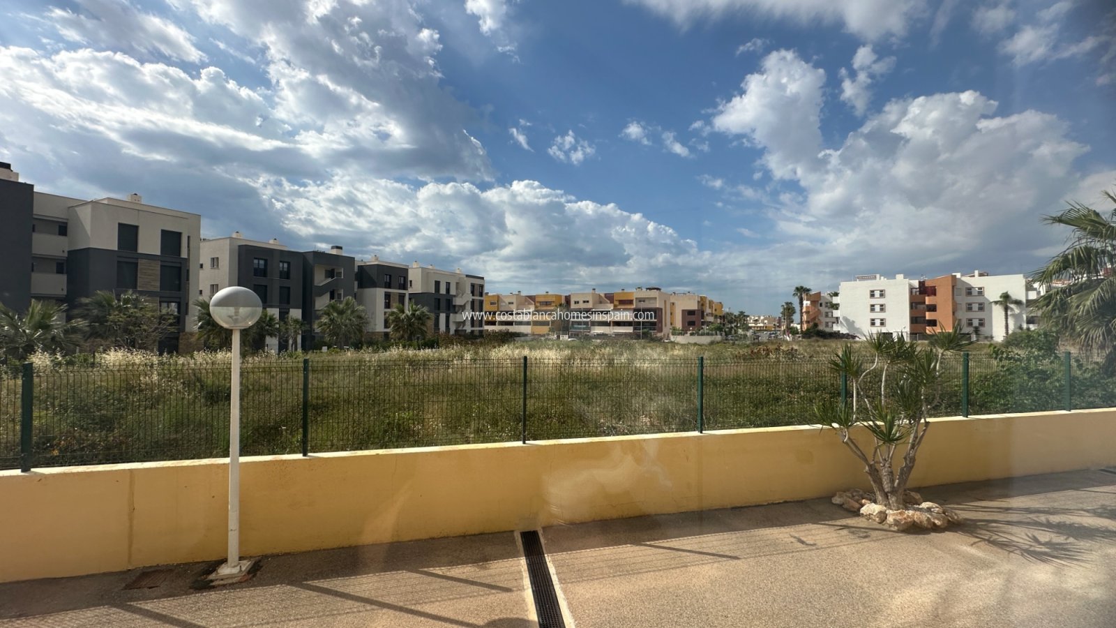 Resale - Apartment - Orihuela Costa - Playa Flamenca