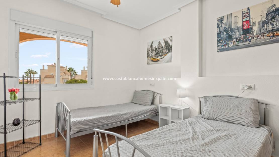 Resale - Apartment - Orihuela Costa - Playa Flamenca