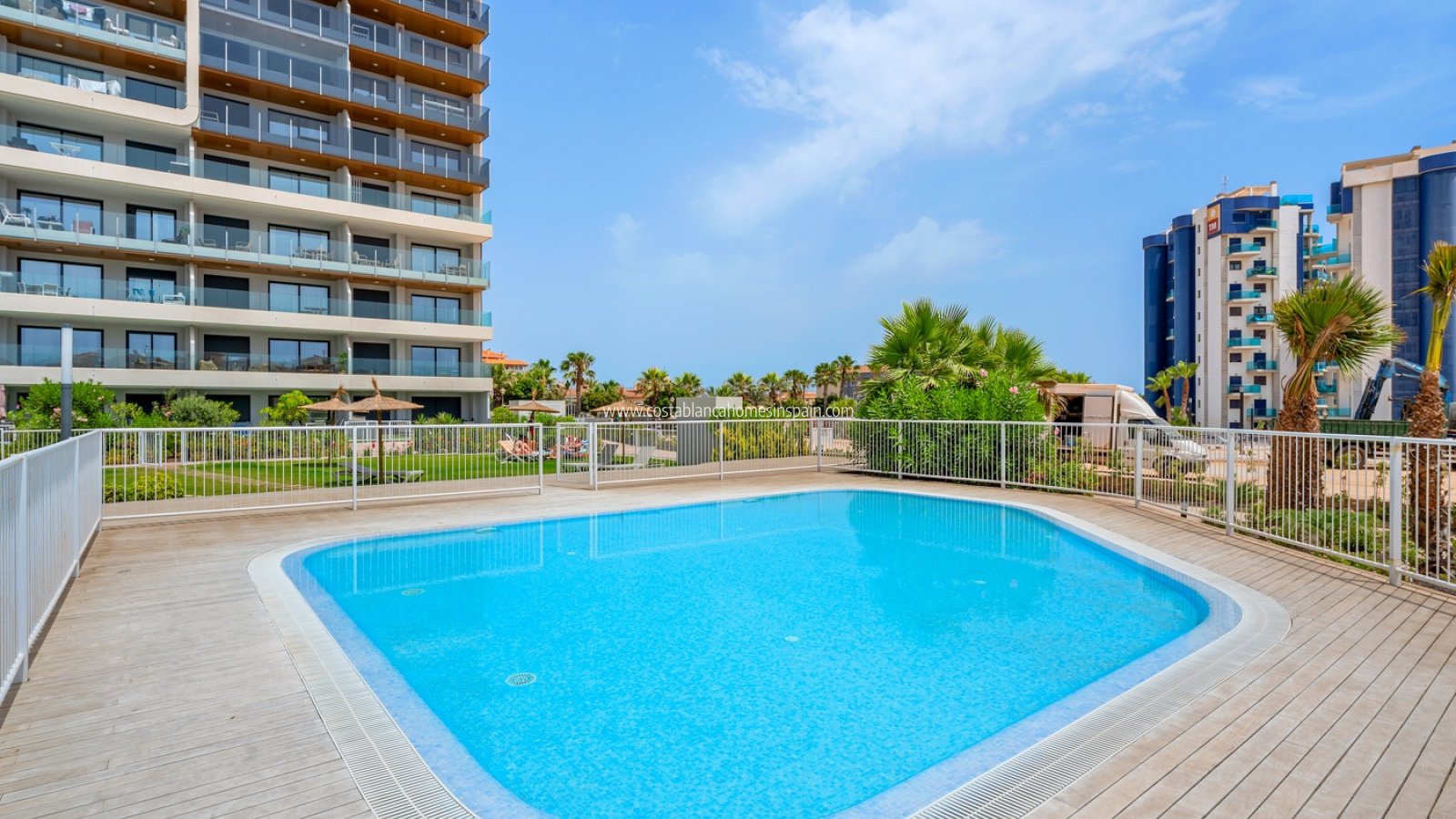 Resale - Apartment - Orihuela Costa - Punta Prima