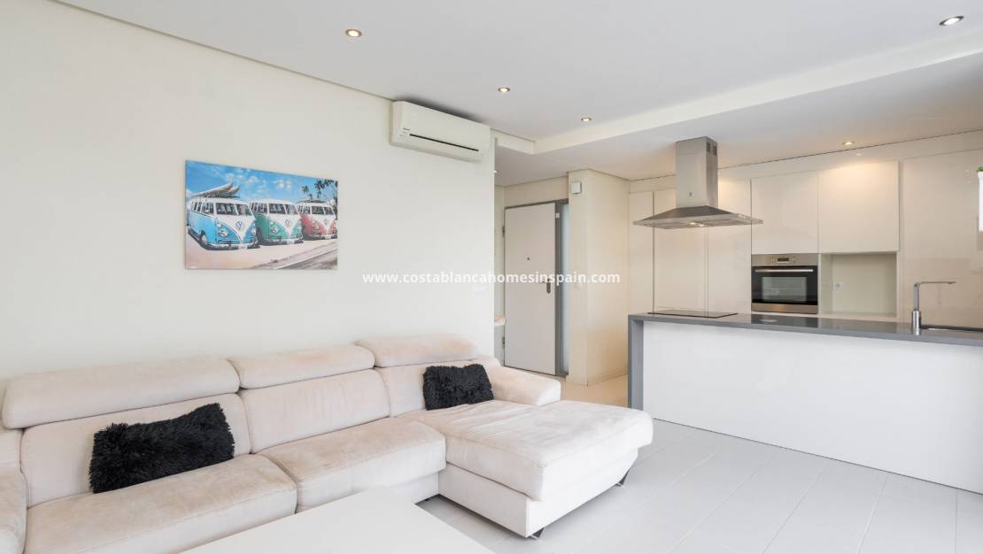 Resale - Apartment - Orihuela Costa - Punta Prima
