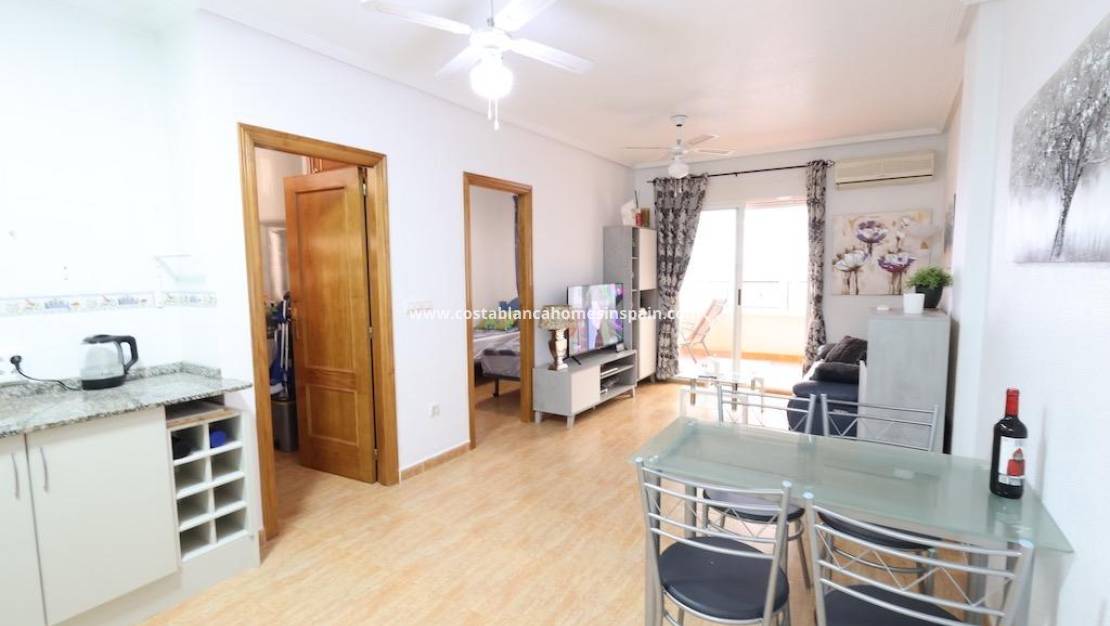 Resale - Apartment - Orihuela Costa - Punta Prima