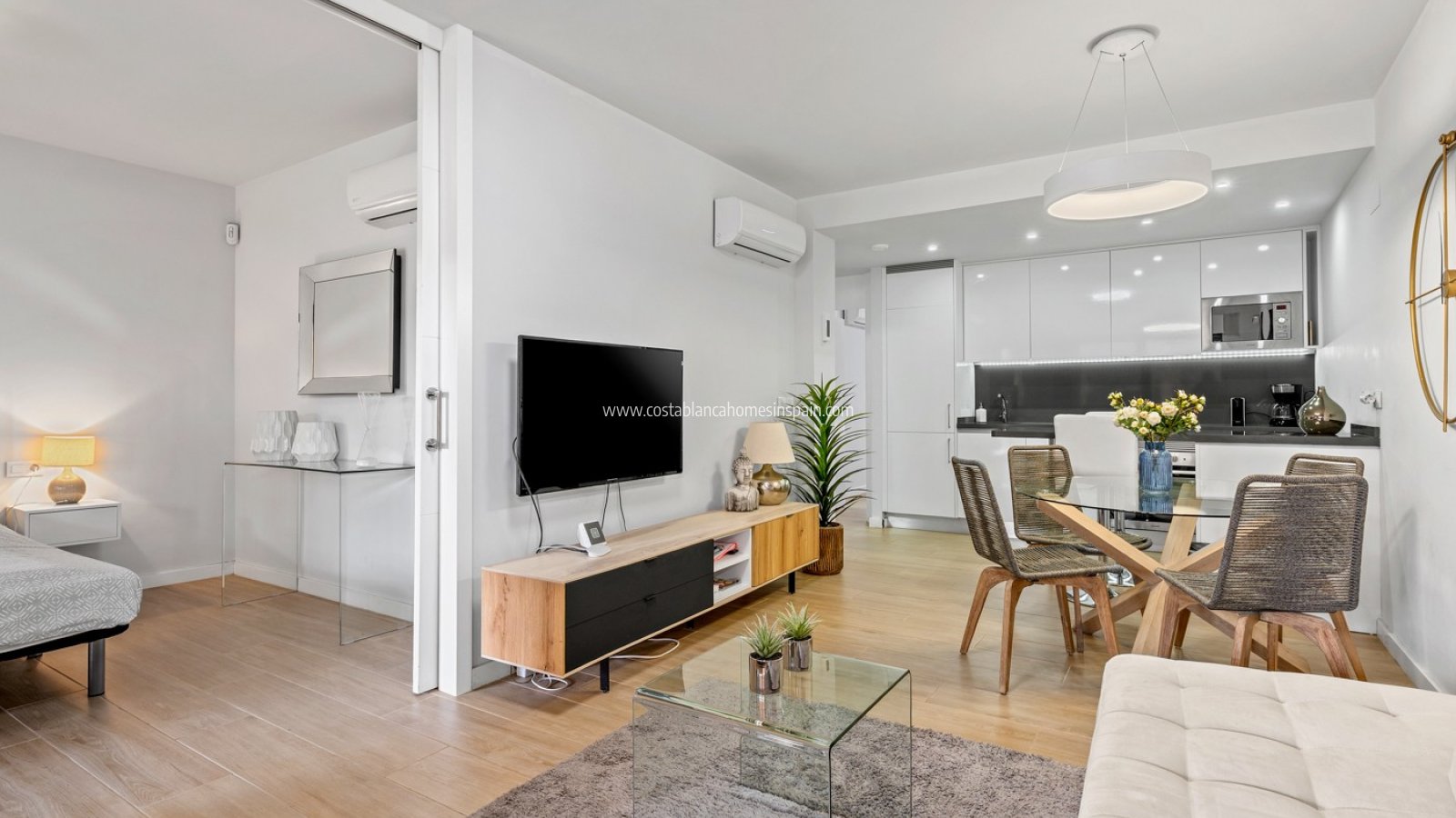 Resale - Apartment - Orihuela Costa - Villamartín