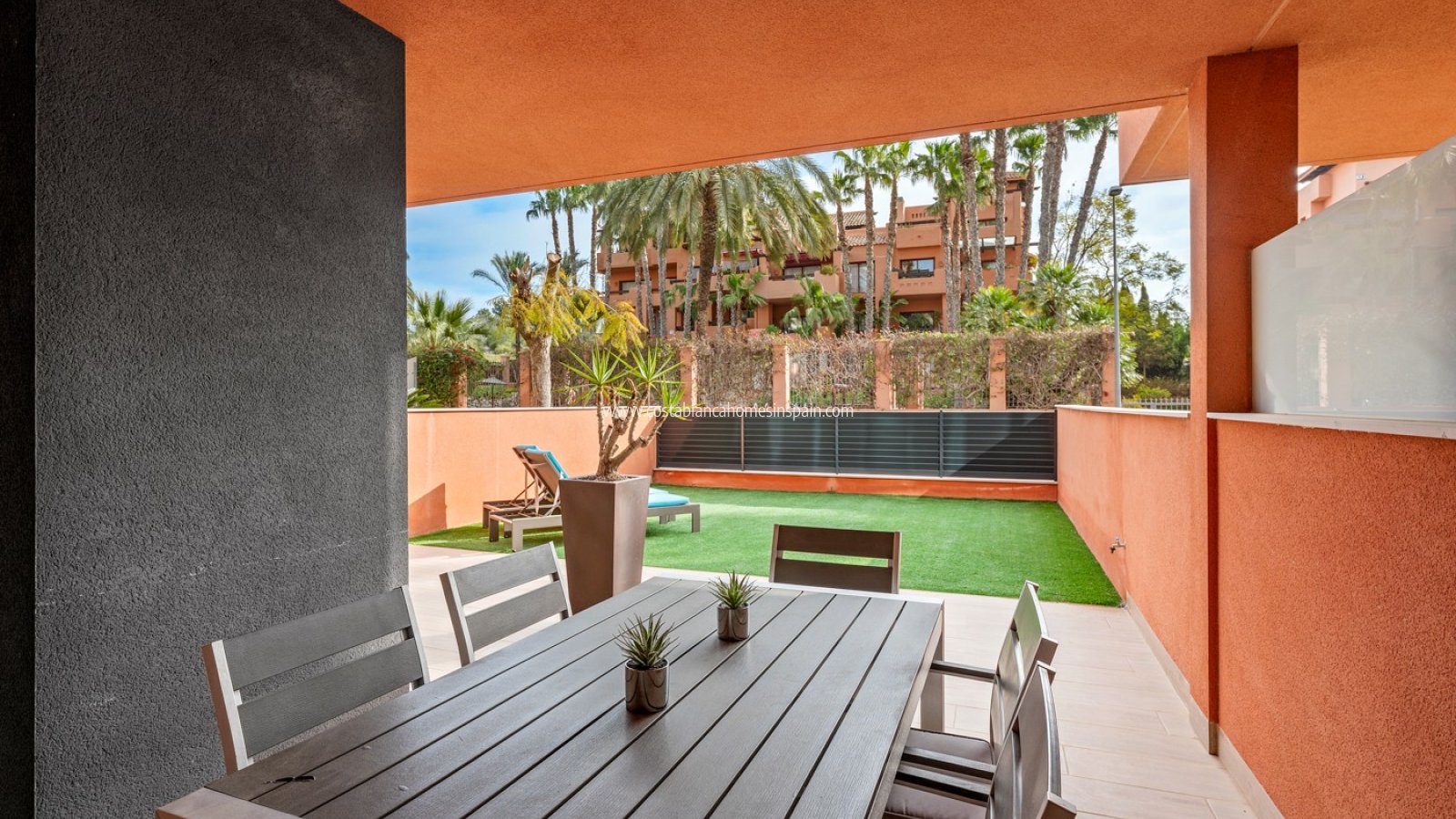 Resale - Apartment - Orihuela Costa - Villamartín