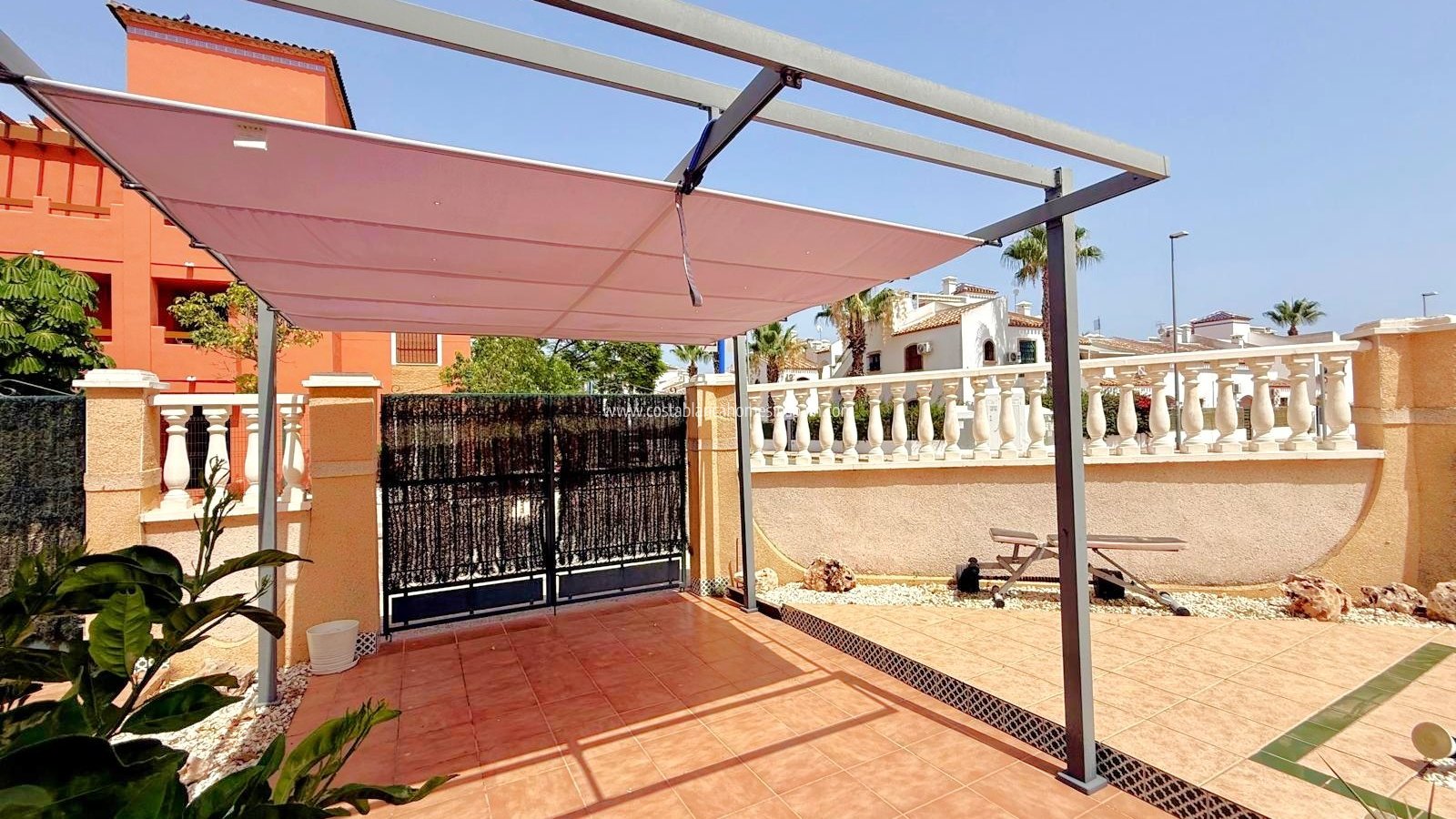 Resale - Apartment - Orihuela Costa - Villamartin