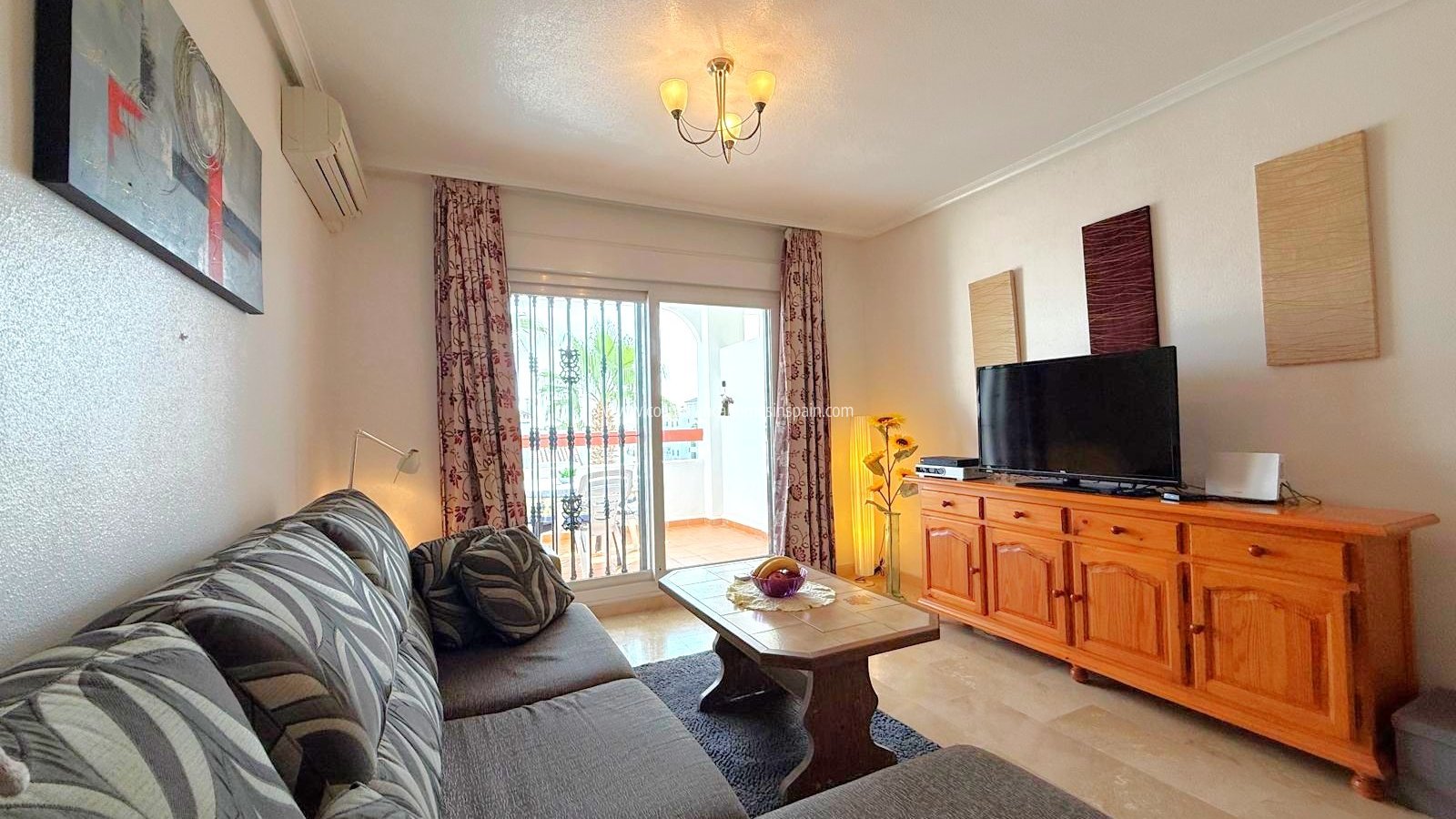 Resale - Apartment - Orihuela Costa - Villamartin