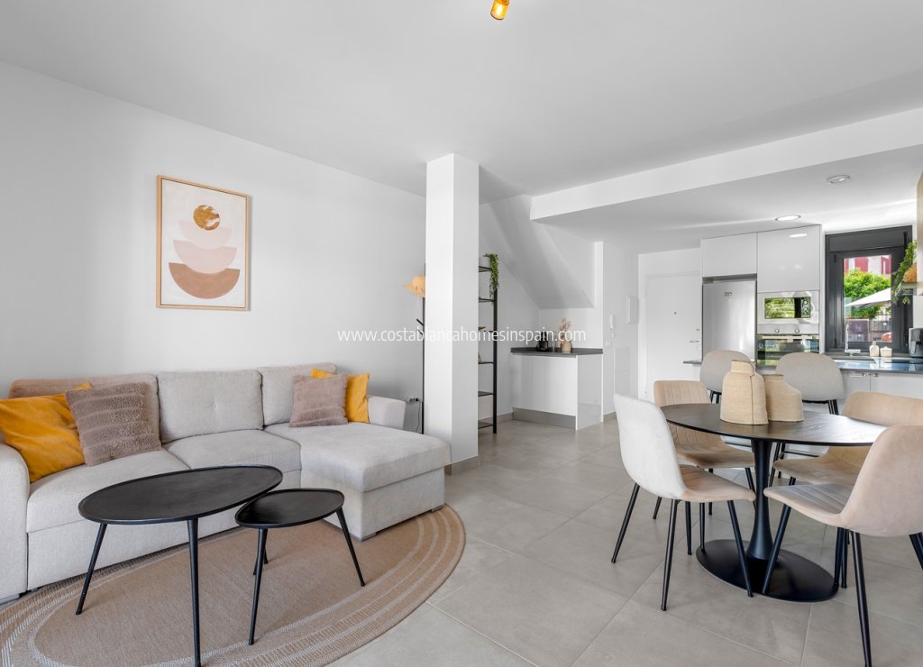 Resale - Apartment - Orihuela Costa - Villamartin
