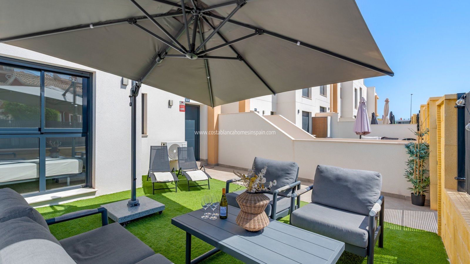 Resale - Apartment - Orihuela Costa - Villamartin
