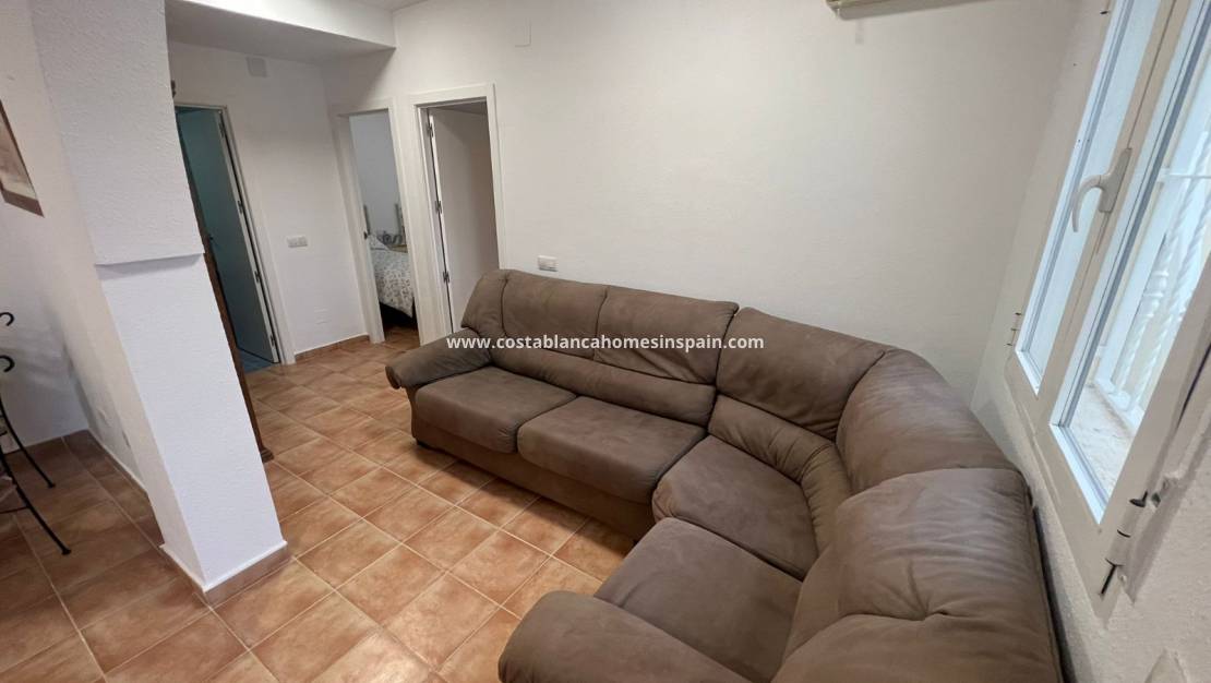 Resale - Apartment - Orihuela Costa - Villamartin