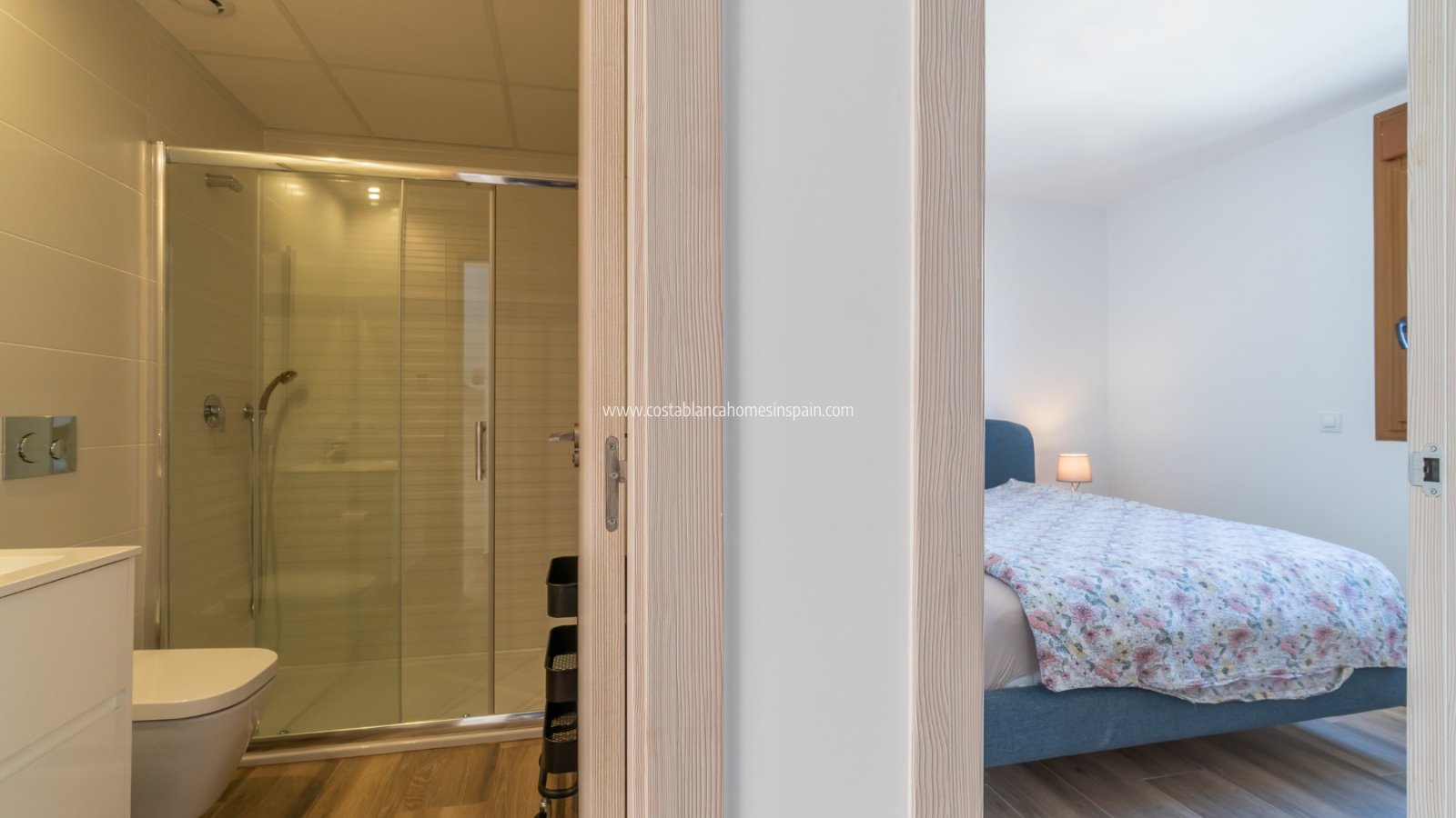 Resale - Apartment - Orihuela Costa - Villamartin