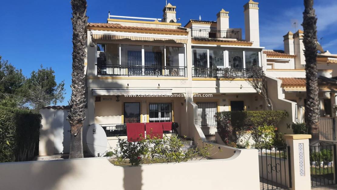 Resale - Apartment - Orihuela Costa - Villamartin