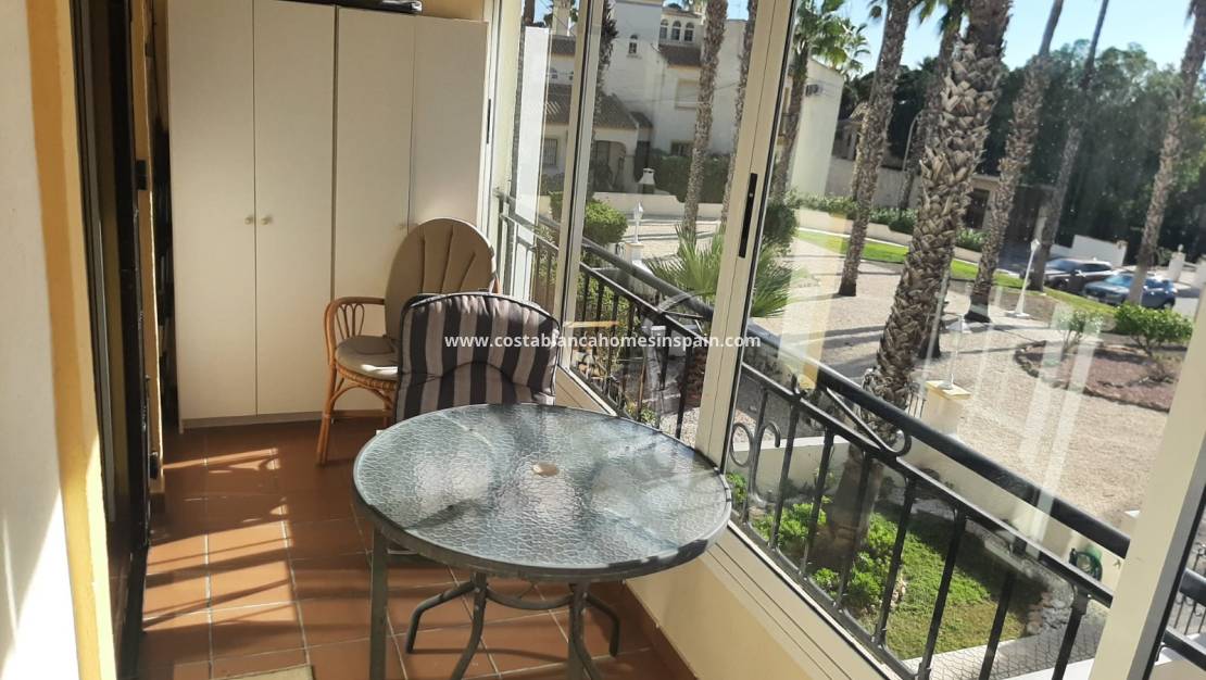 Resale - Apartment - Orihuela Costa - Villamartin