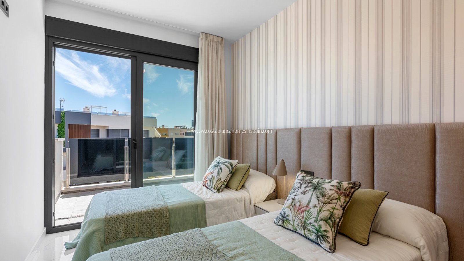 Resale - Apartment - Playa Flamenca - Costa Blanca